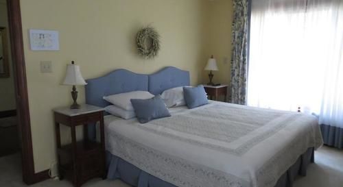 Cedar Gables Bed & Breakfast 나이아가라온더레이크 외부 사진